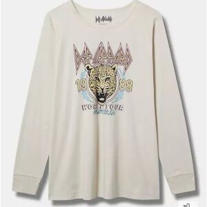 Torrid Def Leppard Classic Fit Cotton Crew Long Sleeve Tee 4/4X/26